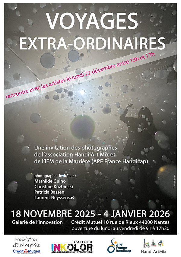 affichecde l'exposition photo des voyages extra-ordinaire